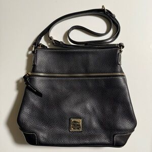 Dooney & Bourke Bag
Used, Good Condition